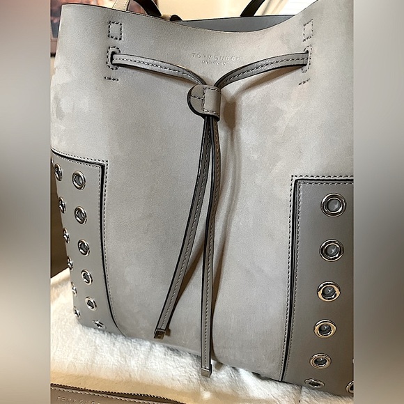 Tory Burch - Leather Bag & Wallet - Picture 2 of 16